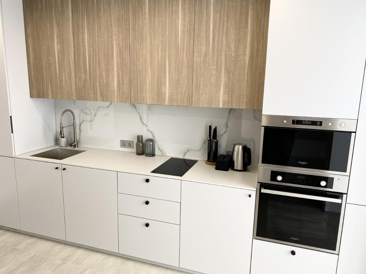 Caсtus Apartments 1 อิวาโน-ฟรานกิฟสเก ภายนอก รูปภาพ