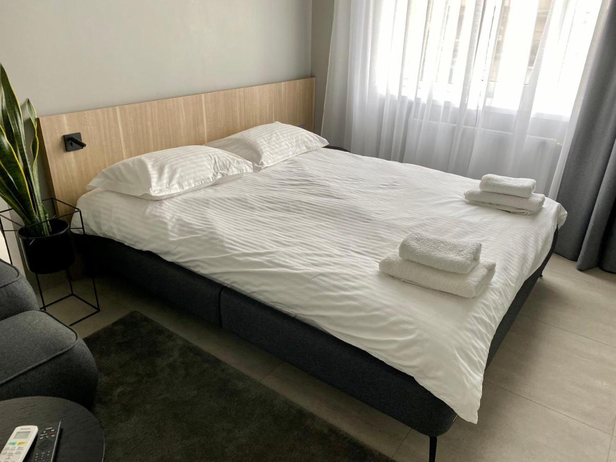 Caсtus Apartments 1 อิวาโน-ฟรานกิฟสเก ภายนอก รูปภาพ